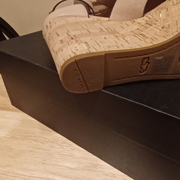 Coach wedges - Picture 14 of 14